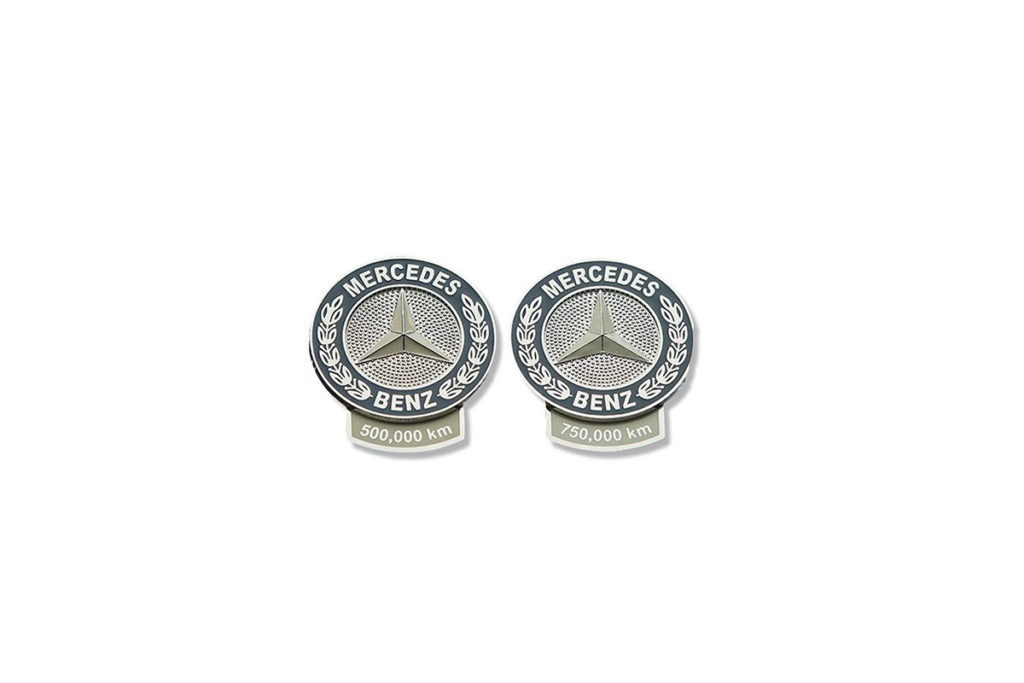 Product Shot of Mercedes Benz Service Awards